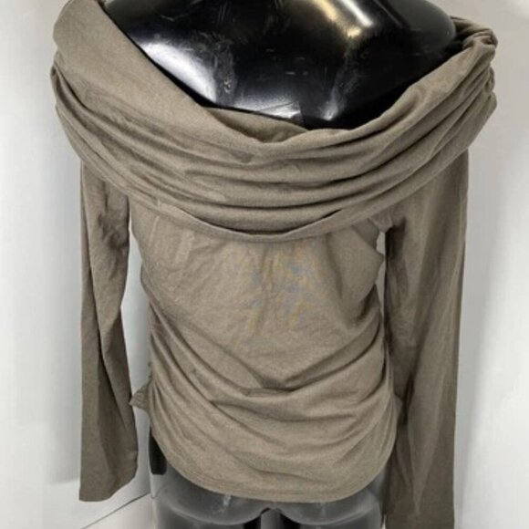 NEW REFORMATION Women Off Shoulder Shirt Olive Size L Florentina Stretch Top - Picture 7 of 9